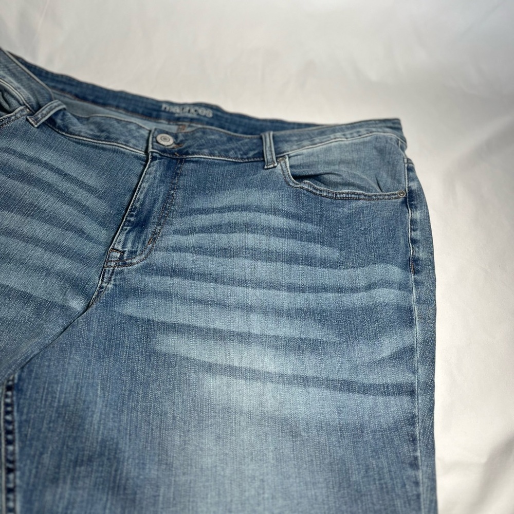 Marurices jeans Mid Rise Size 24W